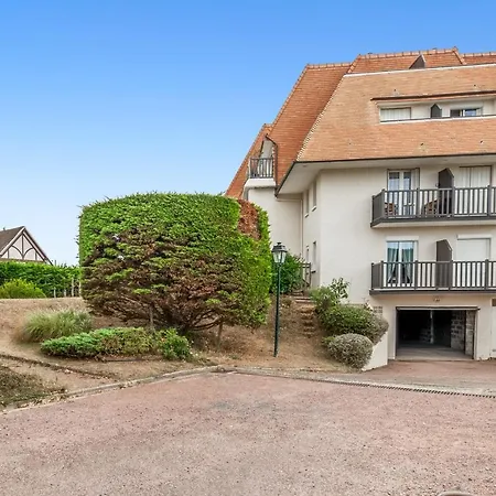 Fellas - Welkeys Apartman *