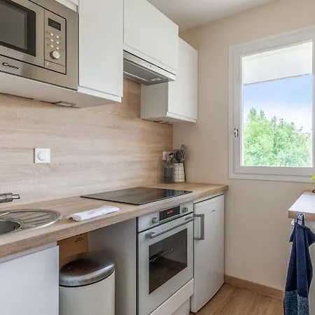 アパート Fellas - Welkeys