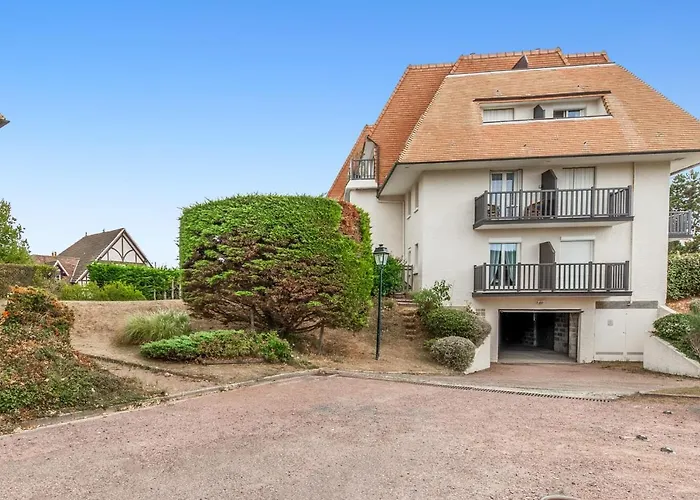 Fellas - Welkeys Apartament *